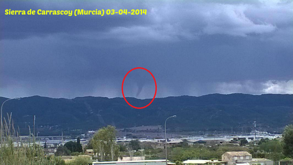 4-3-2014: Funnel cloud in Murcia, south Spain this afternoon. Photo: Jose Kilost Source: @MeteOrihuela