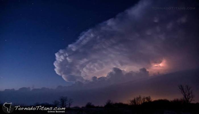 4-3-2014:  backside of a supercell thunderstorm just west of Wellington, Kansas yesterday. Notice a well-defined backsheared anvil and mammatus illuminated with intracloud lightning. Source: Chris Sanner / Tornado Titans - Weather and Photography