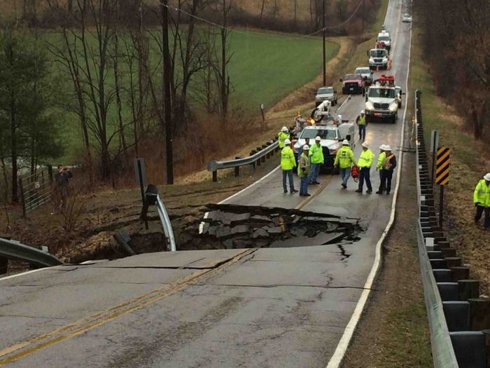 4-4-2014: Ohio - sinkhole on South York Road. 