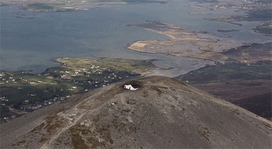 According to The Mayo News, this chapel has just been swallowed by a huge sinkhole and is almost completely destroyed. The swallowed chapel has been discovered by a regular pilgrim at around 7:30 am on Monday, March 31, 2014.