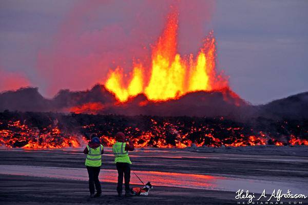 9-2-2014: Spectacular photo from Iceland's Bardarbunga volcano, captured by Helgi Arnar. Source: Helgi Arnar - www.helgiarnar.com via Ernesto Velázquez @N3T0V on Twitter
